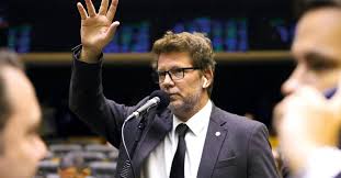 Alívio de Valdemar Costa Neto pode afetar Bolsonaro em SP