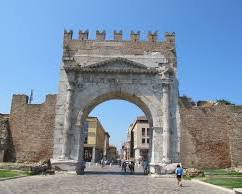 Rimini: Visita, transporte, hotel, comer - Emilia Romagna - Foro Italia