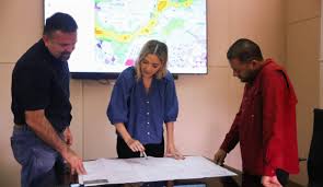 Los Noticieristas - News update