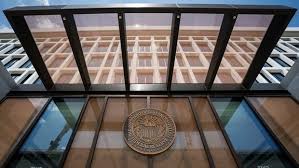 Fed Reveals Surprise Shift as Several Officials Ponder Hike
