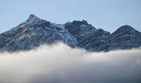 Global Snowfall Trends: Australia vs. Bavarian Alps