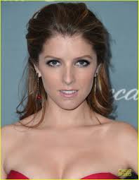 anna kendrick james marsden unicef ball 2014 02 - anna-kendrick-james-marsden-unicef-ball-2014-02