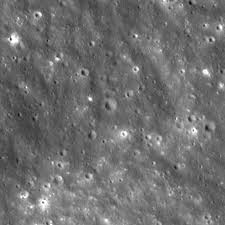 NASA comparte fotos del cráter lunar causado por un cohete de SpaceX • Espacio