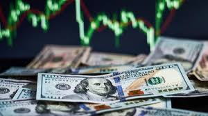 Bolsa recua e dólar ronda estabilidade após ata do Copom e IPCA
