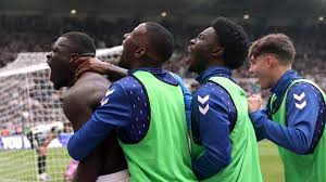 Brobbey maakt vlak voor interlands winnende goal voor Sunderland in derby