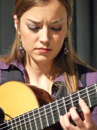 Laura González, guitarrista flamenca titulada superior por el Conservatorio de Córdoba nos brindó un bello recital. Laura González - laura%2520gonzalez