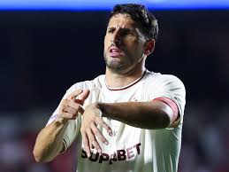 Calleri acelera retorno para reforçar Dorival em 'final' contra jejum e Z4