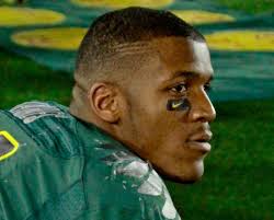 Running back LaMichael James has help the Oregon Ducks win 12 games so far this season. Photo courtesy of Google images. With the college football season ... - running-back-lamichael-james-has-help-the-oregon-ducks-win-12-games-so-far-this-season-photo-courtesy-of-google-images