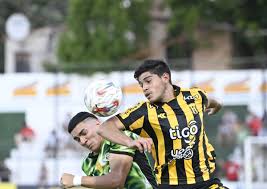 Guaraní cae ante Libertad en la Arboleda: Un partido de penales y controversia