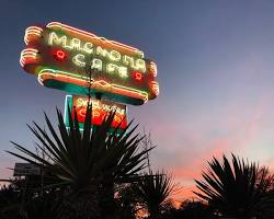 Image of Magnolia Cafe in Austin, Texas