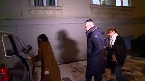 Directorul unei companii deținute de Gruia Stoica, sub control judiciar pentru mită. Ar fi dat jumătate de milion de euro