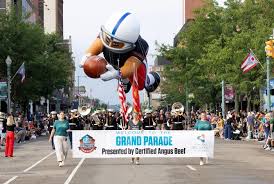 See 92 photos from 2026 Pro Football Hall of Fame Grand Parade