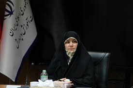 امروز دشمن به دنبال سلب هویت و امید دانش‌آموزان است