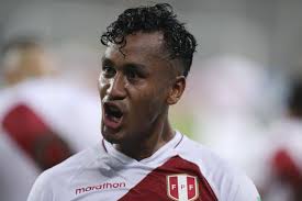 Renato Tapia, su relación con Lozano, el contacto con Menezes y qué tan posible es su retorno como líder a la selección peruana