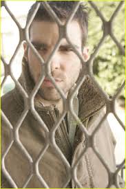 Ethan Cohn Heroes Sylar. Is this Zachary Quinto the Actor? Share your thoughts on this image? - 817_ethan-cohn-heroes-sylar-1193333292