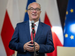 US Envoy and Polish Speaker