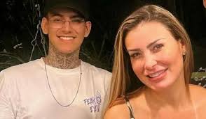 Mistério revelado: vídeo adulto de Andressa Urach com o filho foi ao ar?