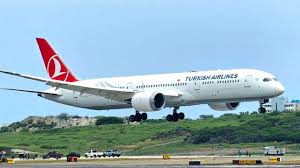 IATA pide a Maduro reconsiderar revocación de permisos de operación a aerolíneas internacionales