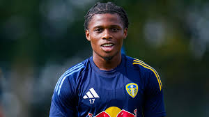 Largie Ramazani joins Burnley on loan