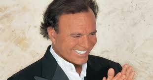 Julio Iglesias : Biographie Explosive et Révélations Inattendues !