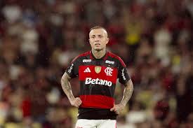 Cebolinha segue no Flamengo até dezembro de 2026 sem avanços de Corinthians e São Paulo