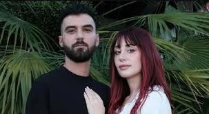 Trend Google: iris temptation island