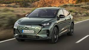 Audi’s facelifted Q4 e-tron gets all of the screens