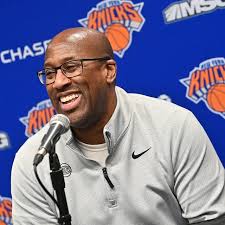 New York Knicks Coach Mike Brown’s Wife Carolyn Wants to Get a Photo With Ben Stiller