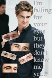 Supreme nine brilliant quotes by max irons wall paper French via Relatably.com