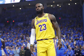 Clippers Discussed Possible One-Year, $20MM+ Deal For LeBron