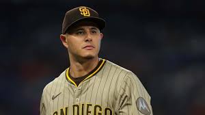 Dodgers' Luck? Manny Machado's Misplay Sparks Padres' Series Loss! - Imagen principal del artículo