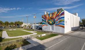 Tom Hanks et 'Apollo 13' à l'honneur en Floride! L'expo à ne pas manquer!