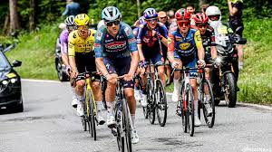 LIVE - Op weg naar sprint met 4? Pogacar kan Martinez en Lipowitz niet lossen op slotklim, ook Nordhagen sluit nog aan