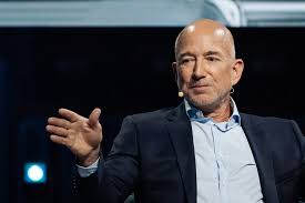 Bezos Cuts Amazon Stake by $350 Million in Year’s First Sale