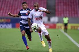 Toró é desfalque, Reginaldo é dúvida: veja como chega o Náutico para o Clássico das Emoções