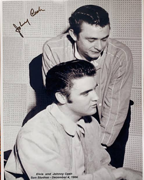 This is a rare photo of Johnny Cash and Elvis Presley together ...