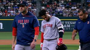 孔特雷拉斯手被死球击中当场退场后，MLB打者都在换的防HBP击球手套长什么样