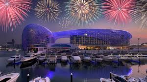 Experience Luxury at the Abu Dhabi Grand Prix: Book Your Exclusive Dubai Yacht for Formula 1 2023