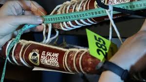 ¡Tandil Ataca el Récord Mundial! El Salame Más Largo Está Aquí