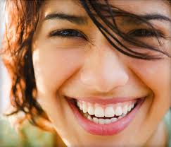 One secret may be in your smile. Your smile -- simple, straightforward, and most important, sincere -- can attract more than admiring looks. - 375x321_what_does_your_smile_say_about_you_features