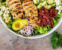 Image of Salad with grilled chicken