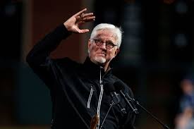 Longtime Giants broadcaster Mike Krukow to retire at end of season