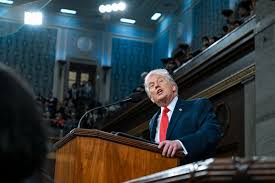 Trump signs executive order expanding workers’ access to retirement plans