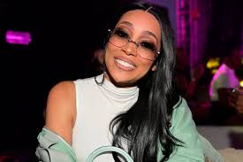 ¡Bomba! ¿Quién es el "Mejor Artista" según la leyenda Monica?