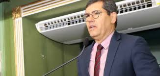 'Bastante produtiva', diz vereador sobre reunião com Neto