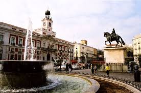 Resultado de imagen de puerta del sol madrid