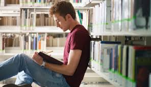 Hasil gambar untuk menulis sambil santai