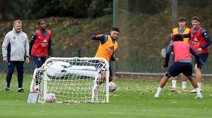 The Ox Back at Arsenal! Why Oxlade-Chamberlain's Training With Gunners?