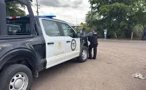 Hallan cadáver envuelto en una cobija al sur de Culiacán