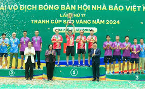 Bế mạc Giải vô địch Bóng bàn Hội Nhà báo Việt Nam lần thứ 17 - Tranh cúp Sao Vàng 2024